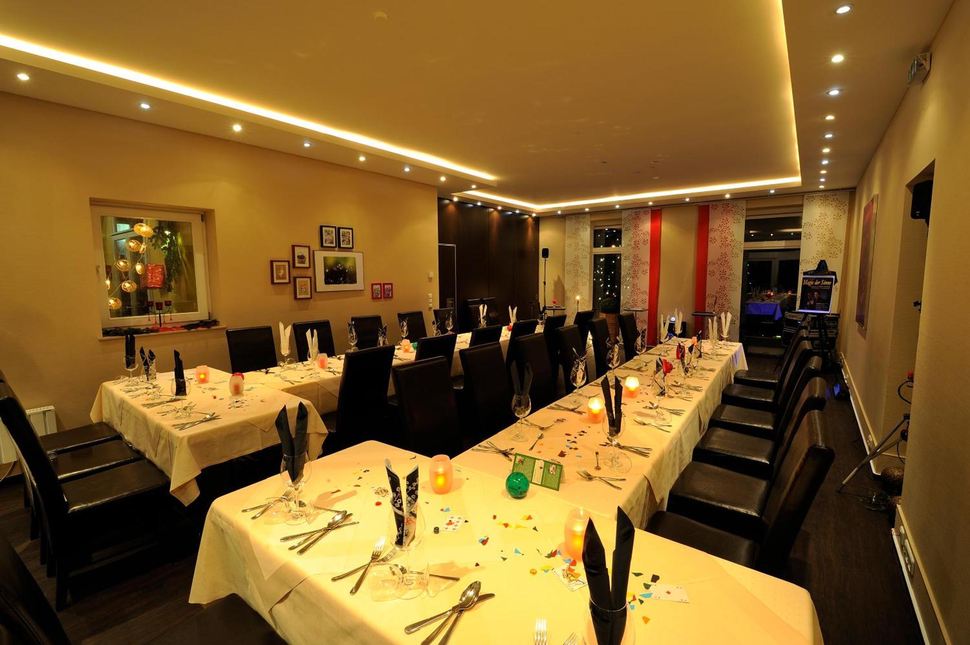 Hotel Zur Heidebluete Hambühren Εξωτερικό φωτογραφία