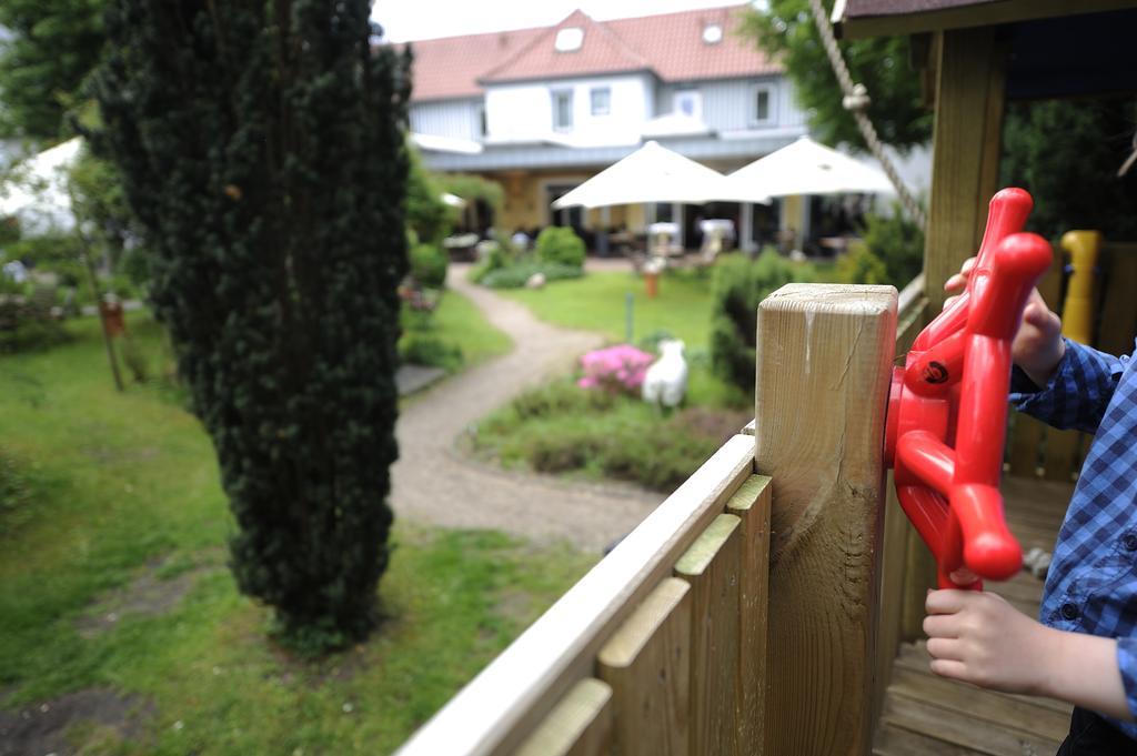 Hotel Zur Heidebluete Hambühren Εξωτερικό φωτογραφία