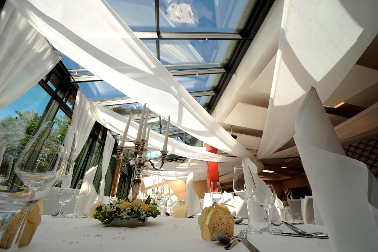 Hotel Zur Heidebluete Hambühren Εξωτερικό φωτογραφία